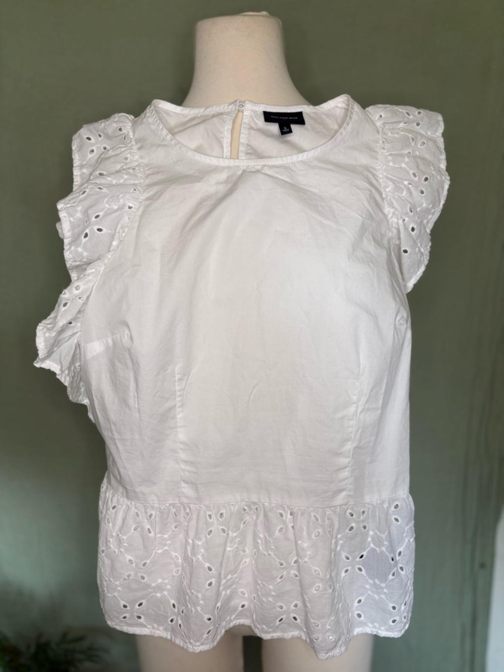Who What Wear White Eyelet Cotton Top with Ruffle Details